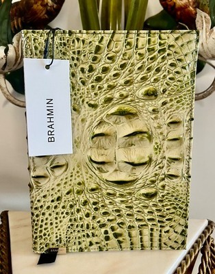   Beautiful NWT Fern Green Leather Journal Notebook Agenda Gorgeous Front Eye 