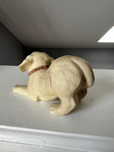 Linda estatuilla de laboratorio amarilla juguetona Homco de colección cachorro perro porcelana #1408 decoración - Imagen 4 de 9