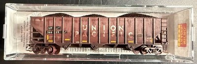 N scale Micro-trains Union Pacific weathered coal hopper 10844360 mint