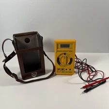 Beckman Wavetek Industrial HD110T Industrial Digital Multimeter W/ Case & Leads