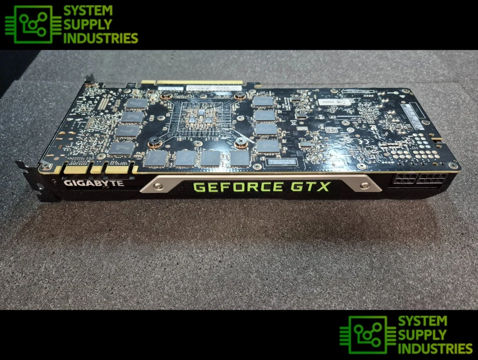 NVIDIA GeForce GTX Titan X 12GB GDDR5 GPU Graphics Card P/N: GV-NTITANXD5-12GD-B - Image 3 of 4