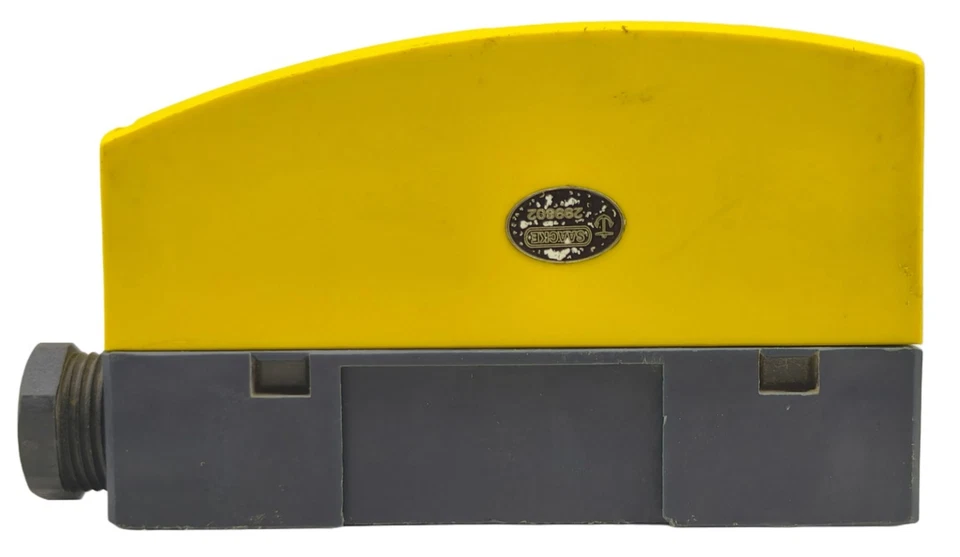 Sauter Askoma RAK 582.4/3726M Universal Thermostat Temperature Controller 130C   - Image 4 of 4