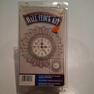 Vintage 6699 Beaded Safety Pin Wall Clock Kit Brand New