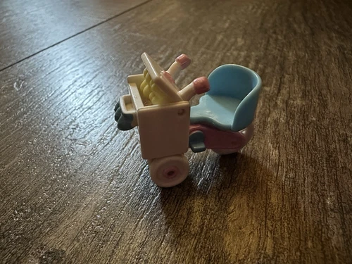 Polly Pocket 1994 Blue Bird Toys Ice Cream Cart with Flip Top