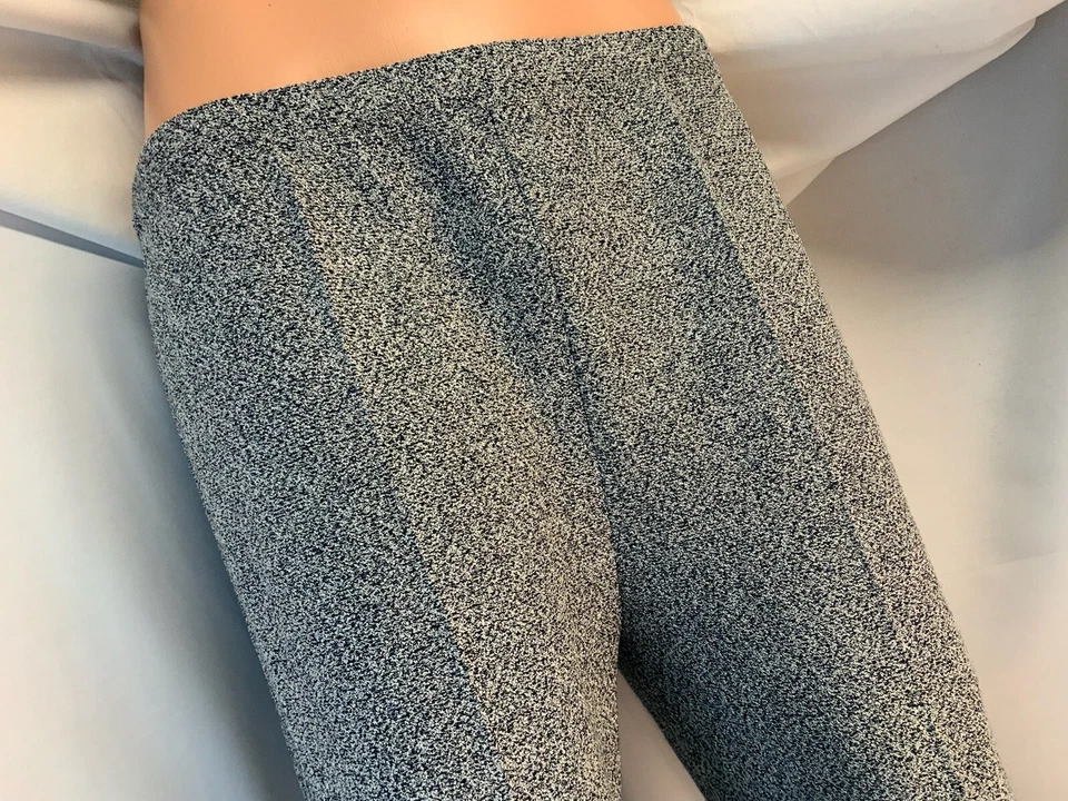 Calça cropped Lihli Saks Fifth Avenue L feminina cinza algodão mistura de náilon YGI L1-1 - Imagem 3 de 4