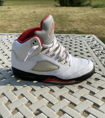 NIKE AIR JORDAN RETRO 5 V WHITE FIRE RED BLACK 136027-100 SZ  display picture 3