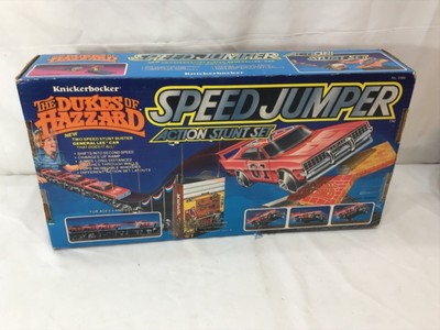 1982 Knickerbocker The Dukes of Hazzard Speed Jumper Stunt Set 