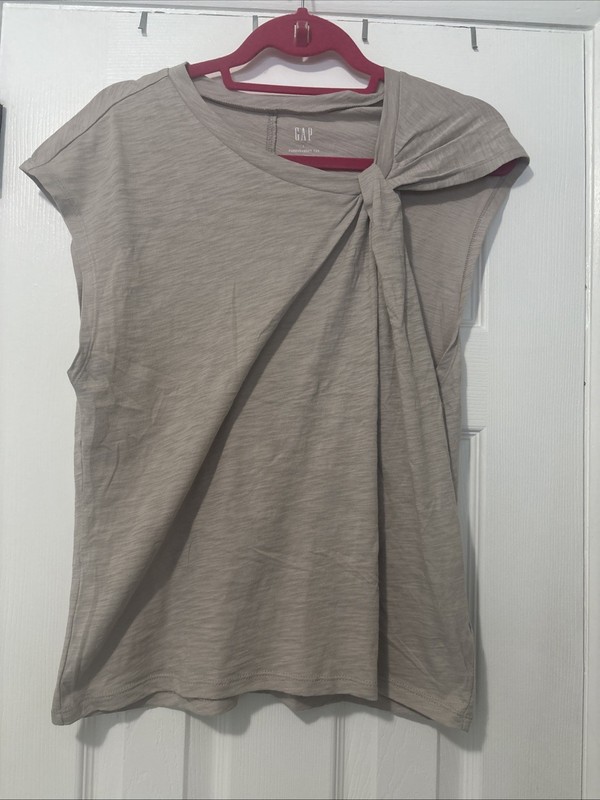NWT Gap Forever Soft Twist Top Tee Women's Large Beige New With Tag