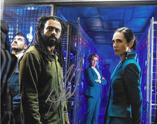 * DAVEED DIGGS * signed 8x10 photo * SNOWPIERCER * COA *