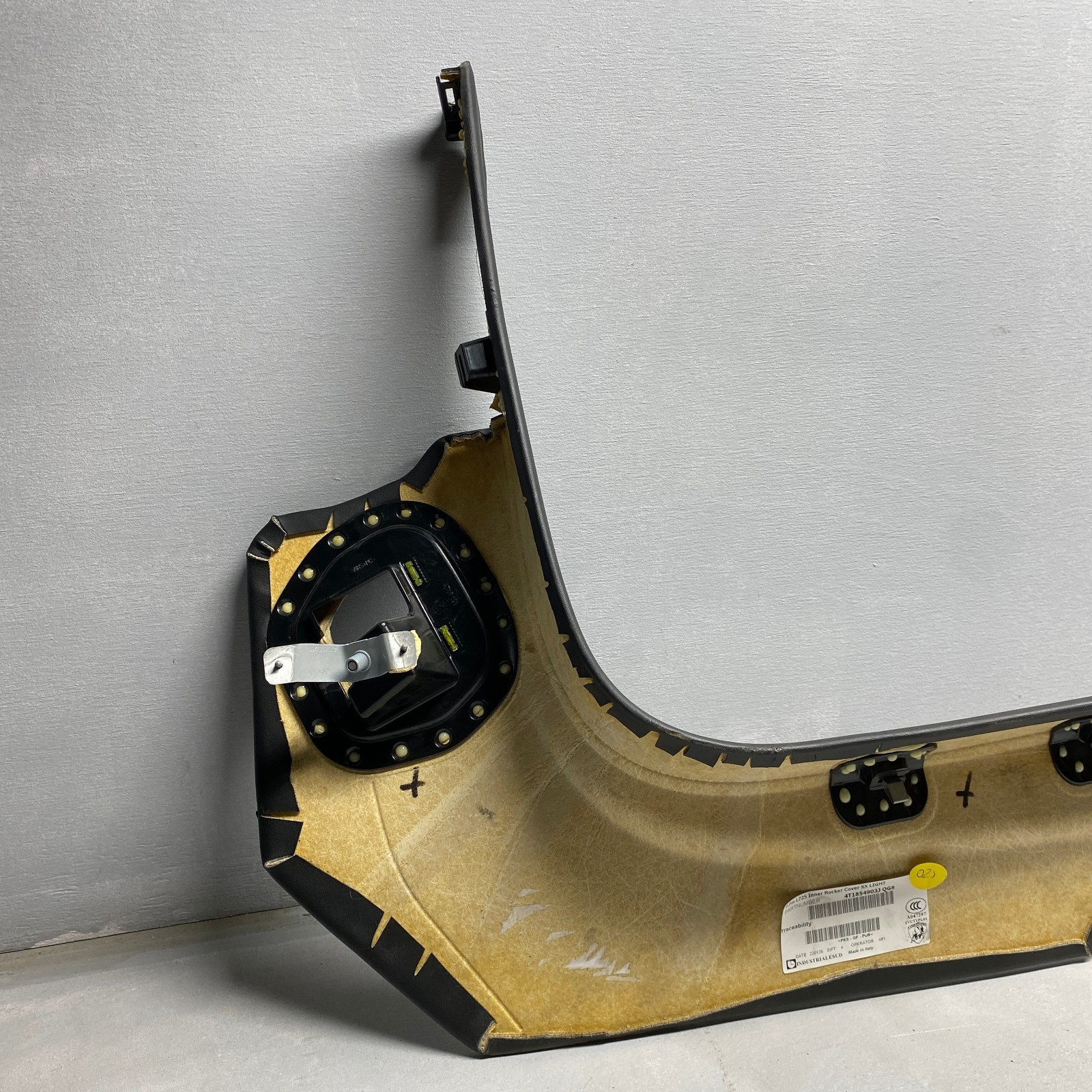 2022 Lamborghini Huraca Left Sill Trim Panel 4T1854903J
