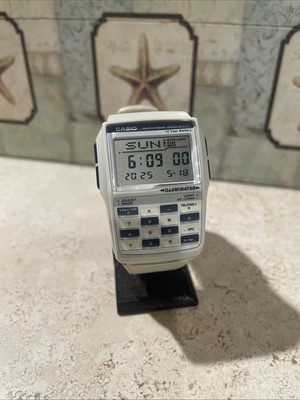 Vintage Casio 2888 DBC-32 Data Bank Calculator Multi Lingual Digital Ivory