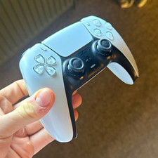 Sony DualSense Wireless Controller White/Black for PlayStation 5 (CFI-ZCT1W)