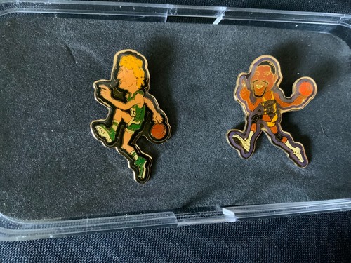 GREAT Plastic Pin Case High Quality Acrylic repurposed 40 pcs Military Pins Plus - Picture 10 of 10