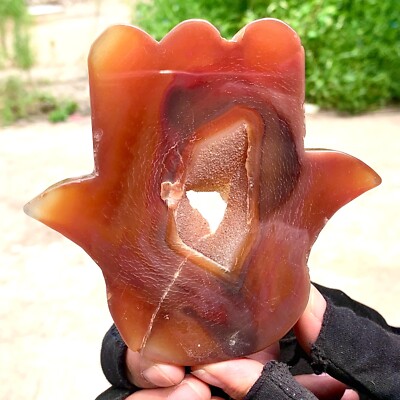 231G Natural beautiful agate crystal cave Flower Bone Blossoms piece