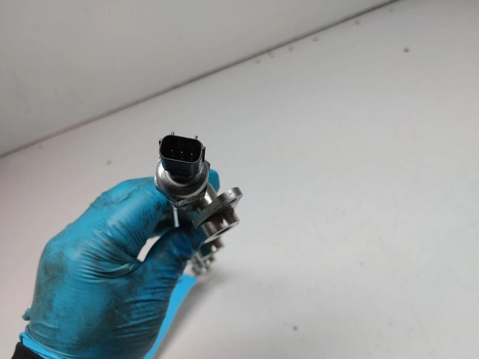 2,4 L para riel de inyectores de combustible Acura TLX 2015-2019 FABRICANTE DE EQUIPOS ORIGINALES Foto 4 de 4