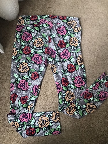 BEAUTY \u0026 THE BEAST LULAROE LEGGINGS TC 