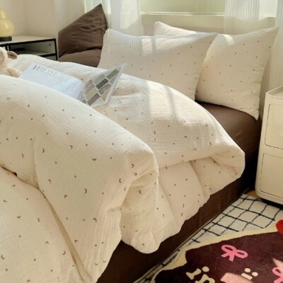 2025 New  Bed Linen Bed Sheets Set Sweet Dots Duvet Cover Set Quilt Cover