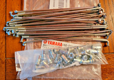 JUEGO DE RADIOS Y BOQUILLAS LLANTA DELANTERA YAMAHA TTR125 TTR 125, 17", KIT 1B2-F5104-00
