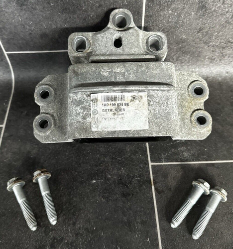 Getriebehalter Audi A3 8P TT 8J VW Golf 5 2.0 TFSI Getriebelager 1K0199555BE