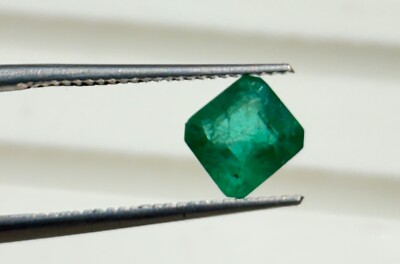 natural emerald gemstone zambia green colour octagon cut square shape