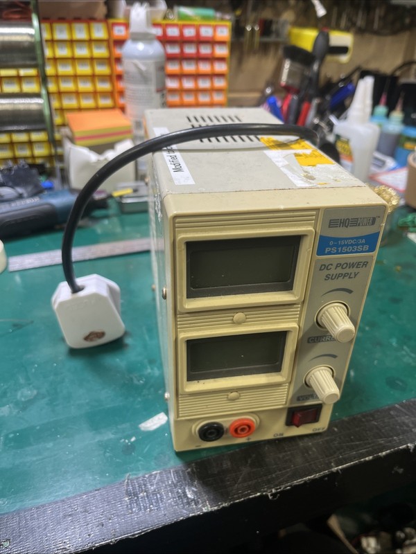 HQ Power PS1503SB Bench Power Supply 15Vdc3A Modified To Show mA Working But Old