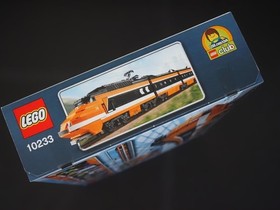 LEGO Creator 10233 Horizon Express set of 2 Retired Train Block
