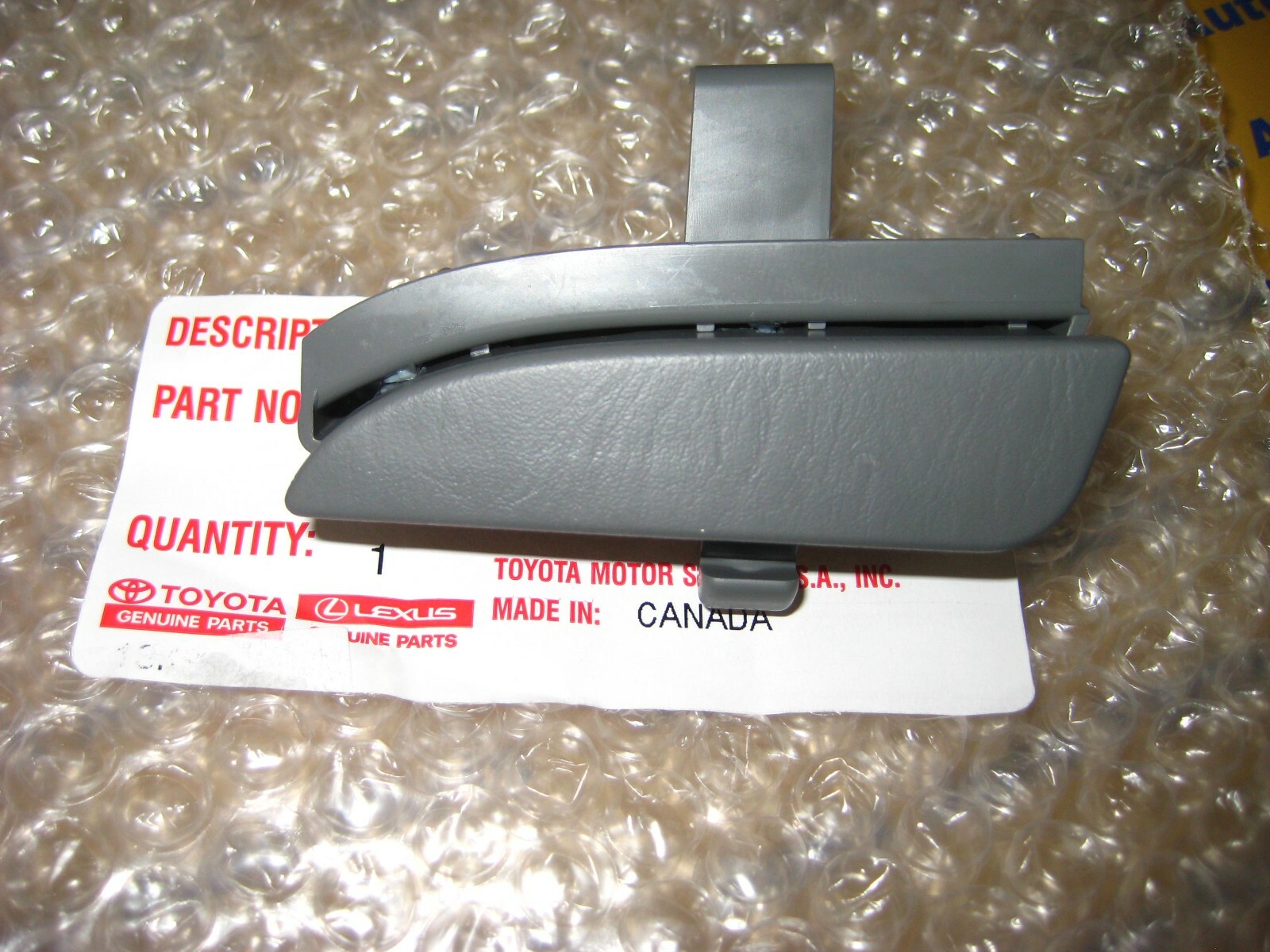 Toyota Center Console Lid Latch OEM Genuine Toyota 20052011