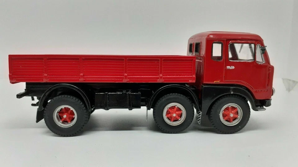 CAMION TRUCK FIAT 690 N1 CASSONE TRE ASSI NO GILA SCALA 1/32? RESINA - Immagine 2 di 4