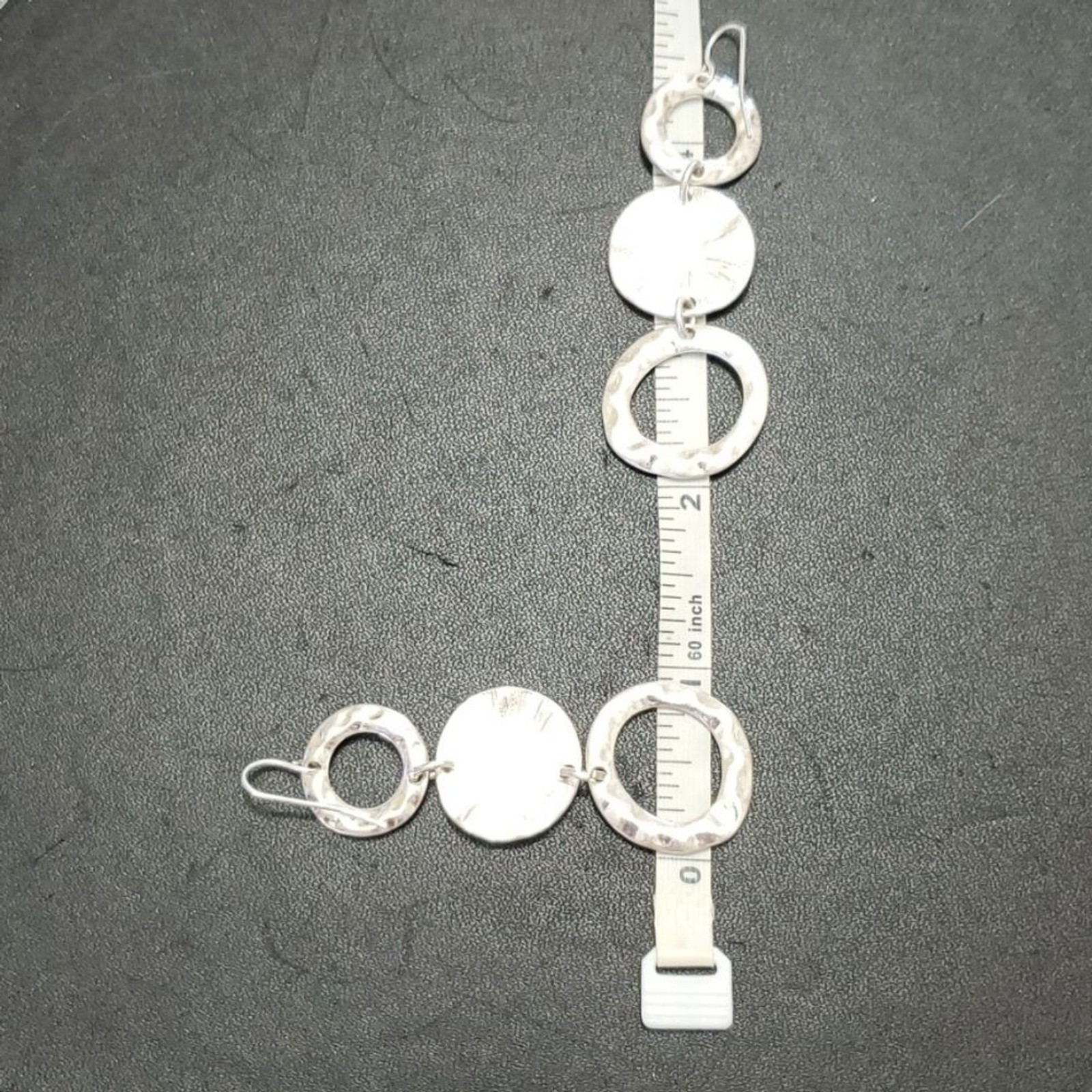 Silver tone dangling circle earrings - image 7