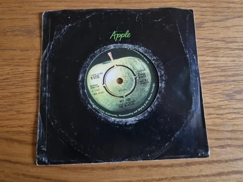 THE BEATLES - Hey Jude 7" Apple Records