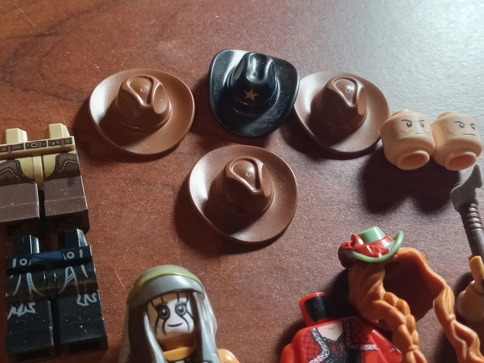 Lego Lord of The Rings minifigure Indiana Jones Lone Ranger Cowboy Parts lot - Image 4 of 4
