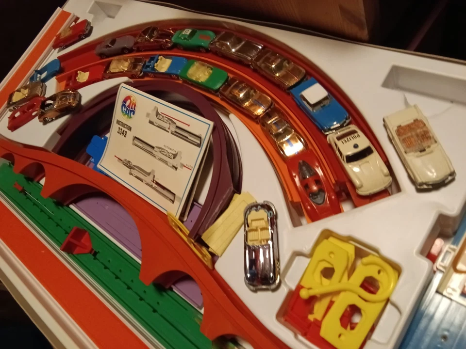 RIESIGE Faller HITCAR-100m + Rennbahn-21 (größtenteils) FUNKT. Autos NP üb. 700€ - Bild 2 von 4