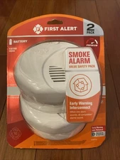 2 Pack First Alert Wireless Interconnect Battery-Powered Smoke Detector New