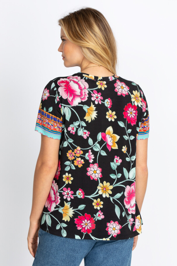 Gaia Life - Maglia in lana girocollo nero Gaia Life - Maglia in lana girocollo nero