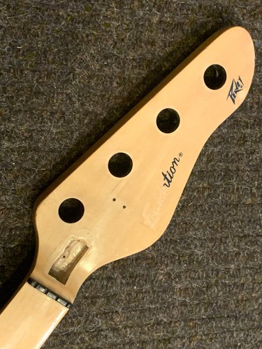 Vtg Peavey Foundation Bass Guitar Original Neck Made in USA