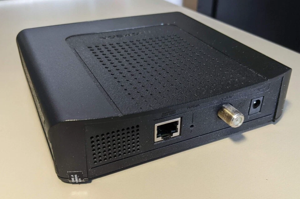 Thomson DCM475 Cable Modem - Image 2 of 4