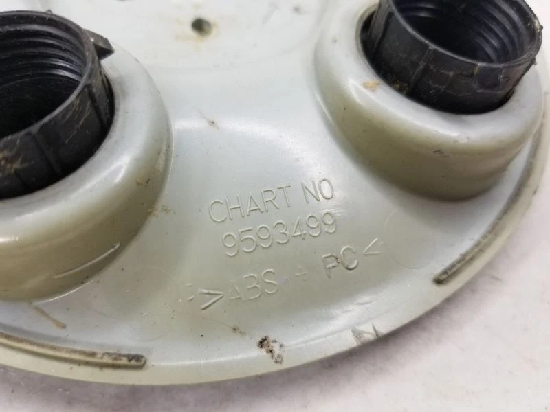 2000-2002 Oldsmobile Intrigue Wheel Cover Center Cap Hubcap 9593499 - Image 4 of 4