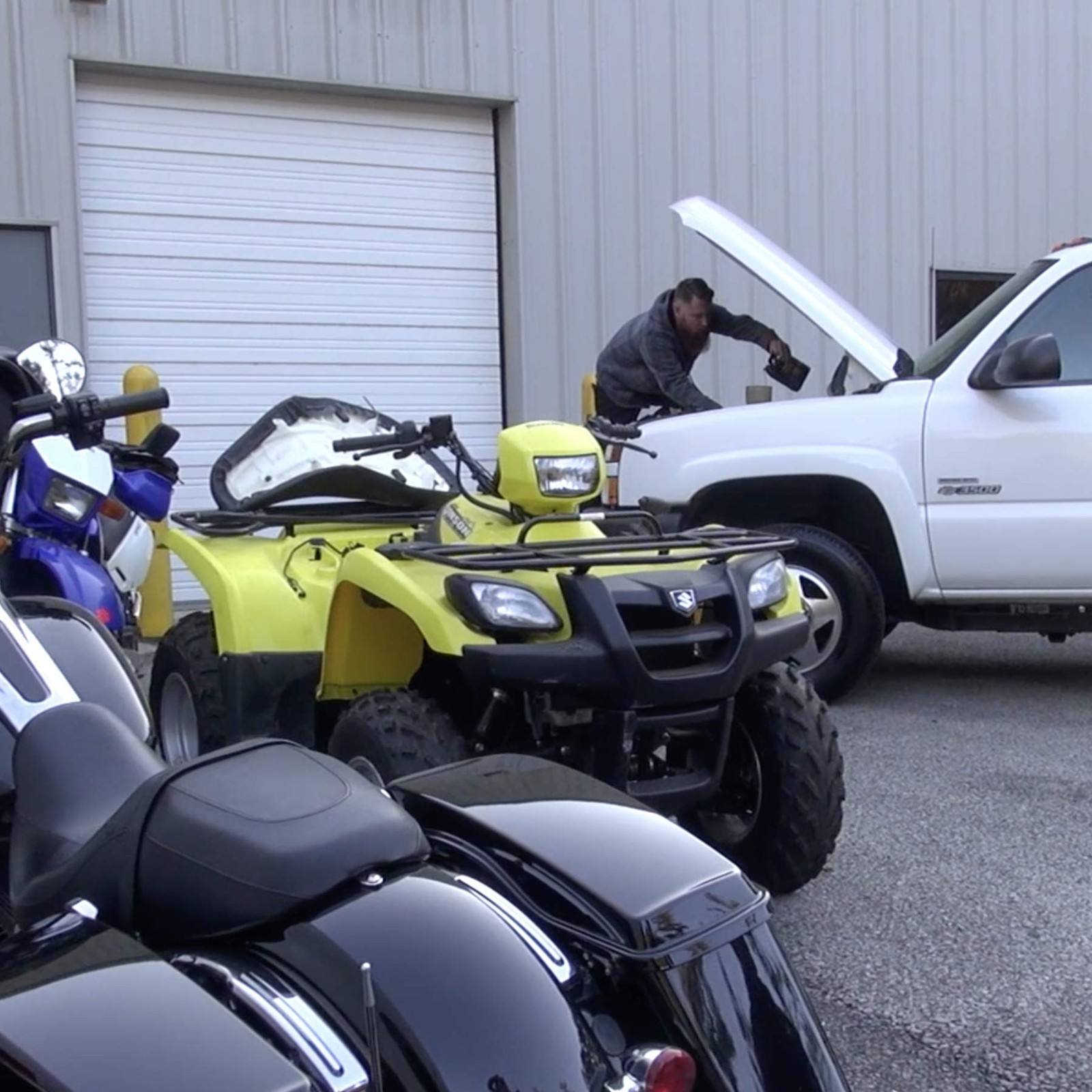 MK-HL32-06 Heavy Duty Hyper Lubricant Engine Treatment, 32-Ounce, Single, Black