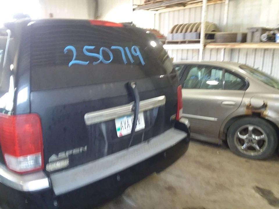 Windshield Glass VIN 3 6th Digit SE Fits 04-09 DURANGO 2082774 - Image 3 of 4