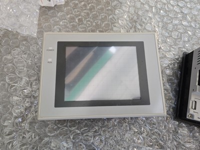 Display Touchscreen Omron NT31C-ST141-EV2