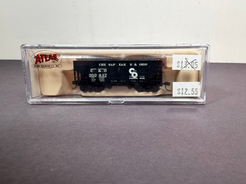 Tren escala N Atlas 41106 tolva de vientre de pescado Chesapeake y Ohio C&O 300437 | Condition: New
