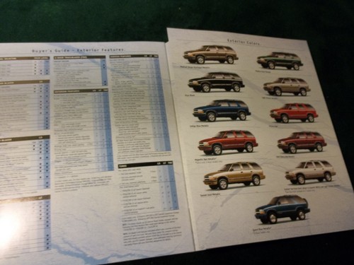 Como nuevo 2000 Chevrolet Chevy Blazer 36 páginas folleto de ventas original del concesionario (caja 310) - Imagen 3 de 7