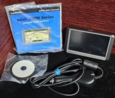 Lot of Garmin nüvi 260W Automotive Mountable