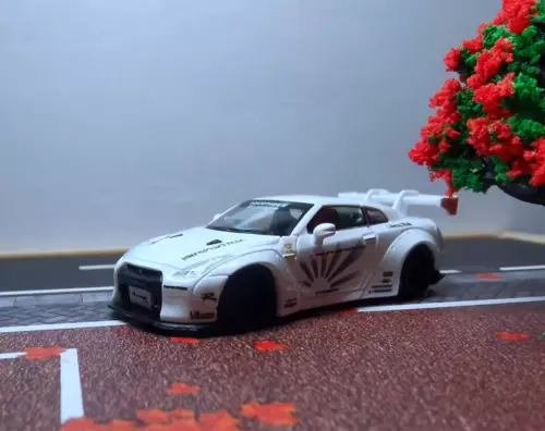 Modellino auto in plastica 1/87 Nissan GT-R R35 - Foto 12 di 29