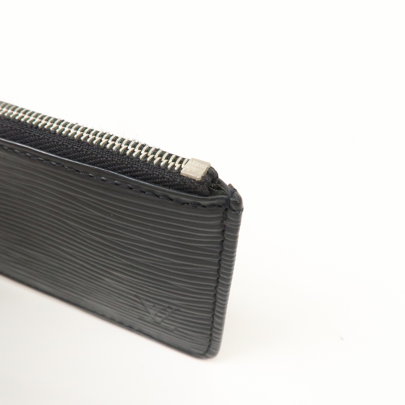 Louis Vuitton Epi Pochette Cles Coin Case Black Noir M63802 Auth Used