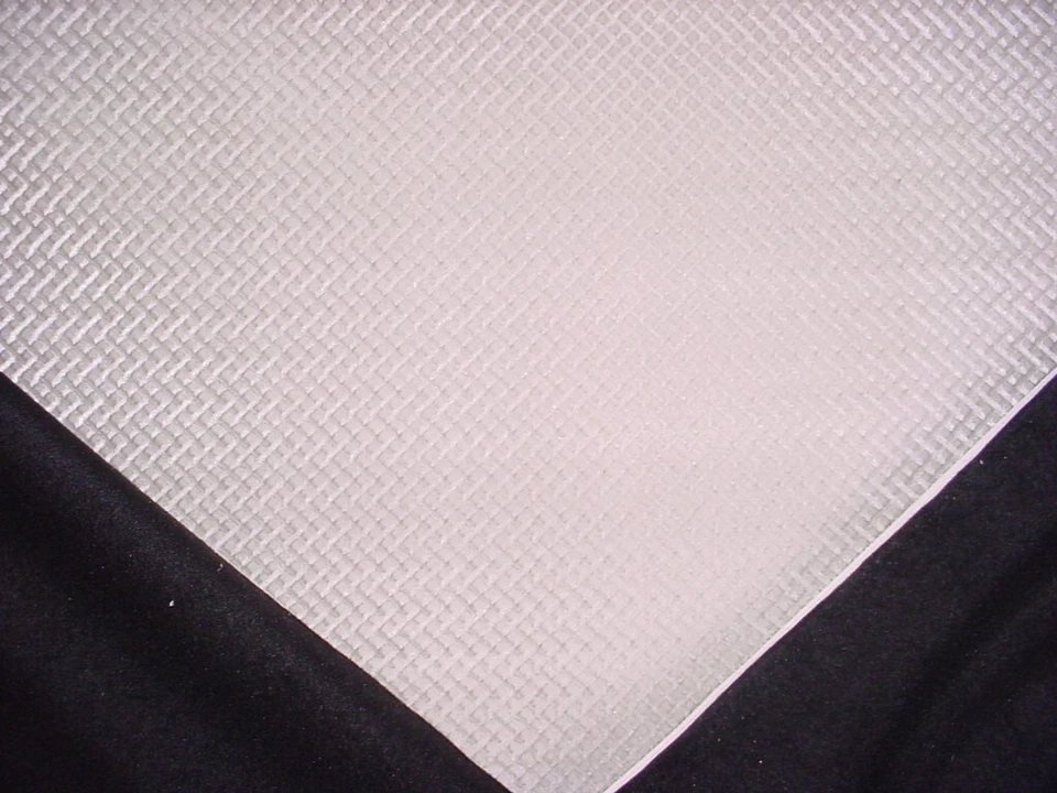 1-3/4Y Duralee 180992 Leigh Silver Posh Silver Geo Velvet Upholstery Fabric - Image 3 of 4