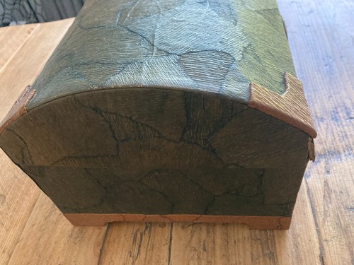 Large Jewellery Box Desk Storage Container Vintage Treasure Chest - Picture 11 of 11
