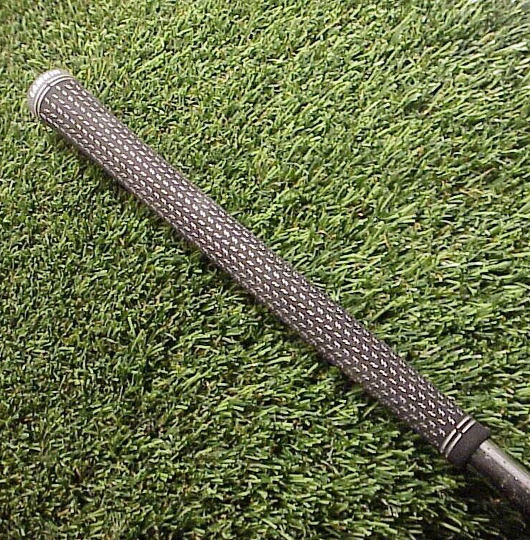 TaylorMade " R9 TP " Pitching Wedge Iron Golf Wedge NICE SHARP GROOVES