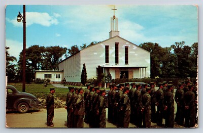 Postcard NY Geneva New York Sampson Air Force Base Ready To Enter Chapel AT11