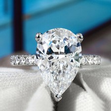 4.50 Ctw Pear Brilliant Cut Diamond Engagement Ring Platinum  I,VS2 GIA Center
